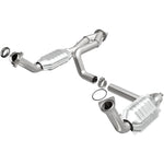 MagnaFlow Conv DF 02-06 Cadillac Escalade / 02-06 Chevy Avalanche 5.3L Dual Conv Y-Pipe Assembly 2WD